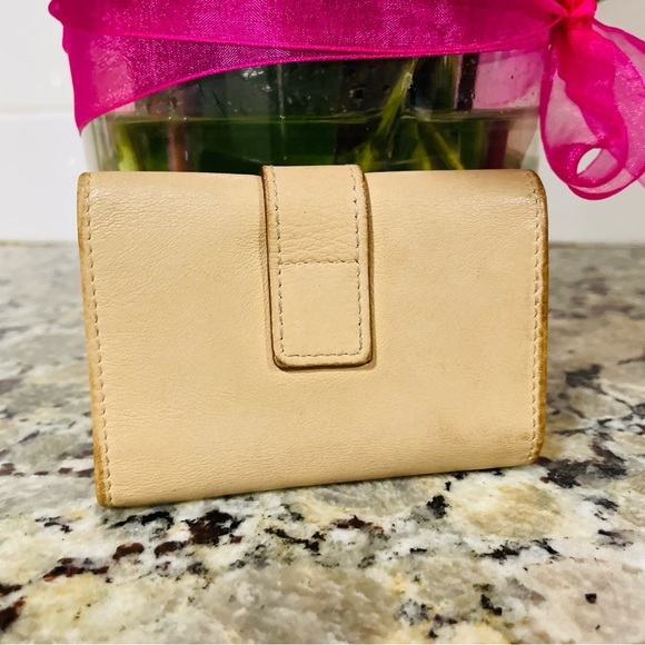 GUCCI Tan Leather Key Wallet 💯 AUTHENTIC - Picture 4 of 15